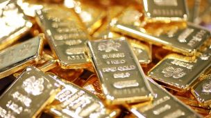 Стоимость золота достигла рекордных показателей с 2013 года